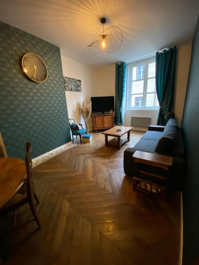 Ferienwohnung Gite Les Domaines Avallon Exterior foto