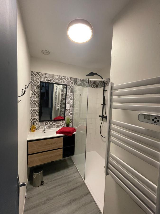 Ferienwohnung Gite Les Domaines Avallon Exterior foto